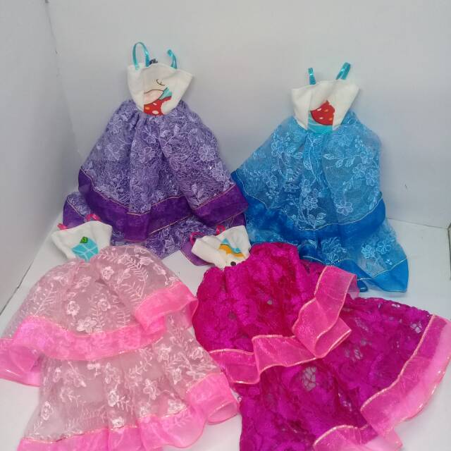 koleksi busana pesta 9.