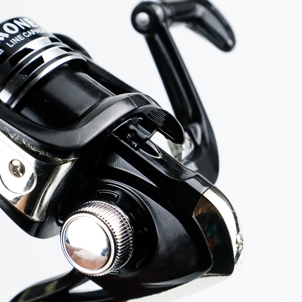 Debao Dark Spider DS2000 Spinning Reel Pancing 5.2:1 12+1 Ball Bearing - Black