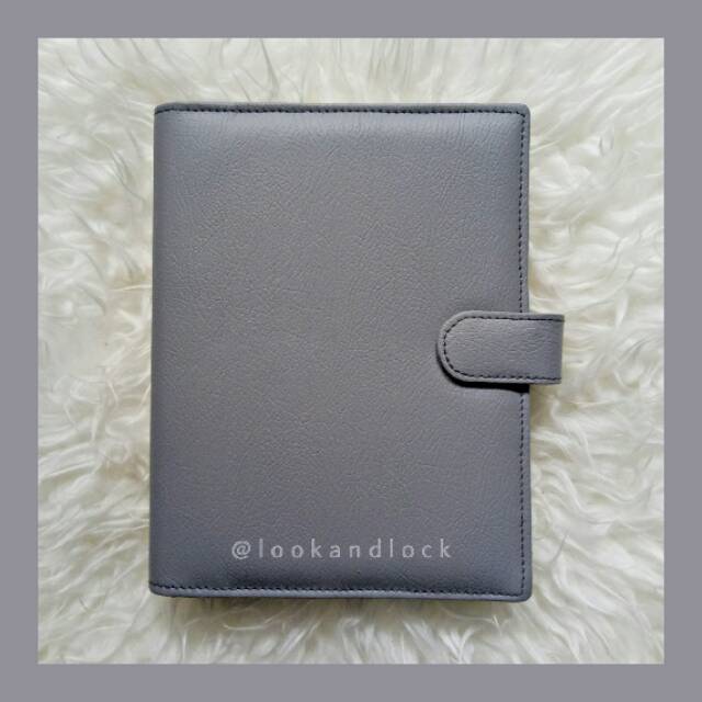 

Binder Polos Abu Muda