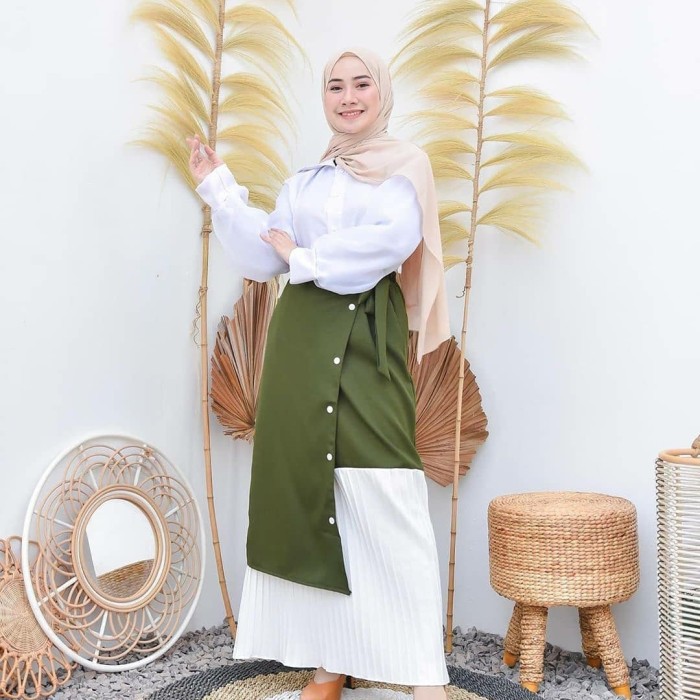 ROK BAWAHAN WANITA FASHIONABLE UNIQLO SKIRT PLISKET TERBARU TERMURAH (K14)