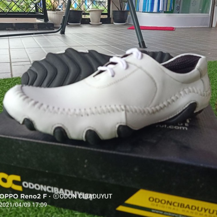 SEPATU SLIP ON KULIT ORIGINAL ODONCIBADUYUT