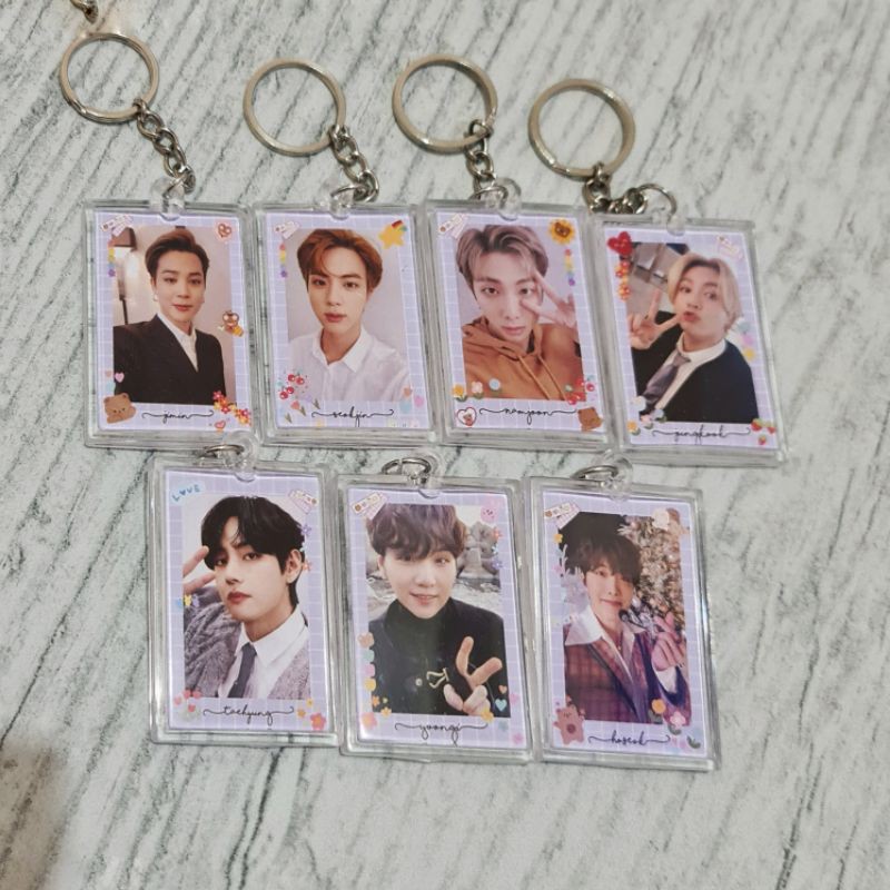 BTS  Acrylic Clear Keychain Gantungan Kunci Akrilik Bening