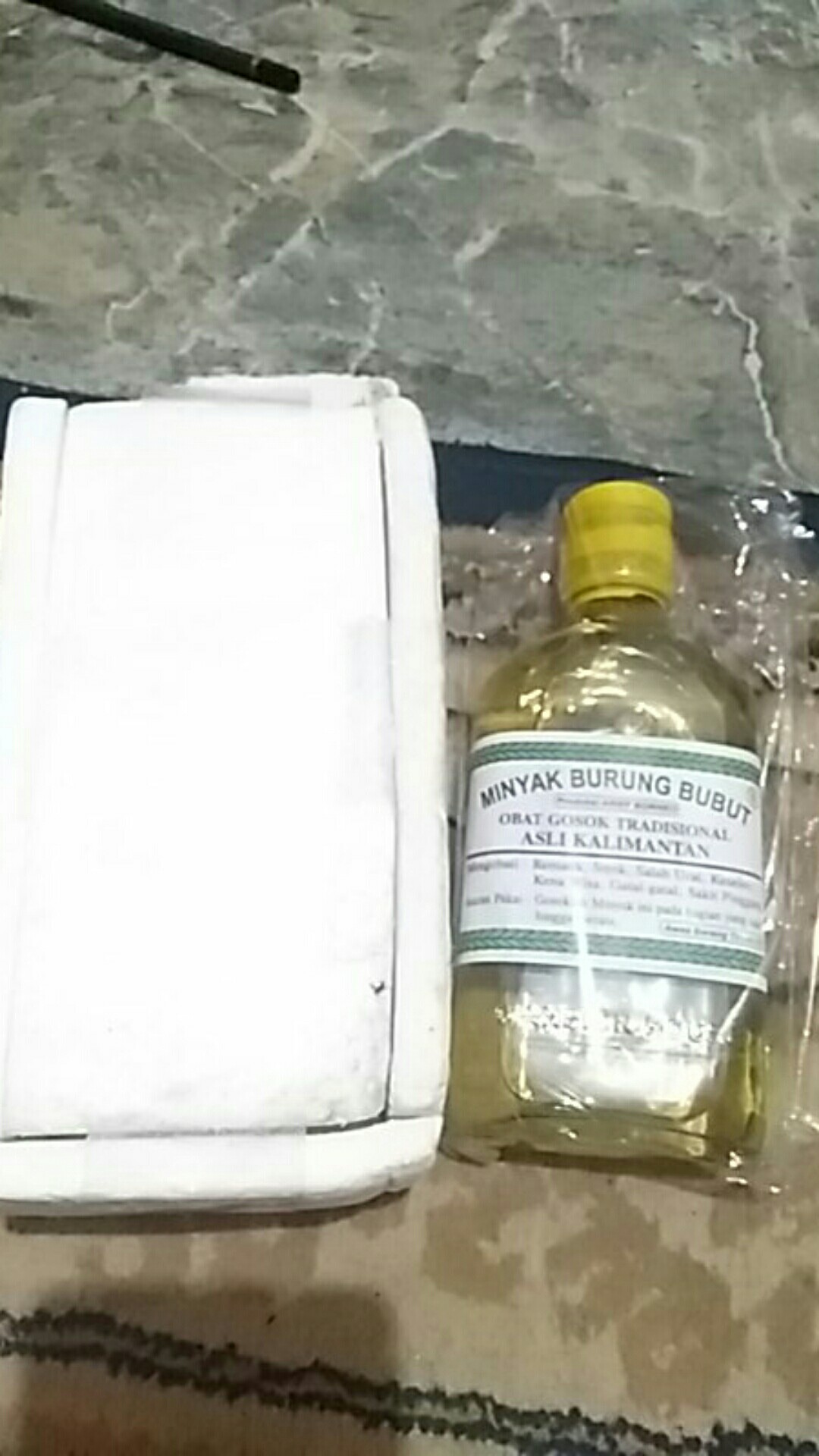 Minyak Bubut Botol Besar Kalimantan