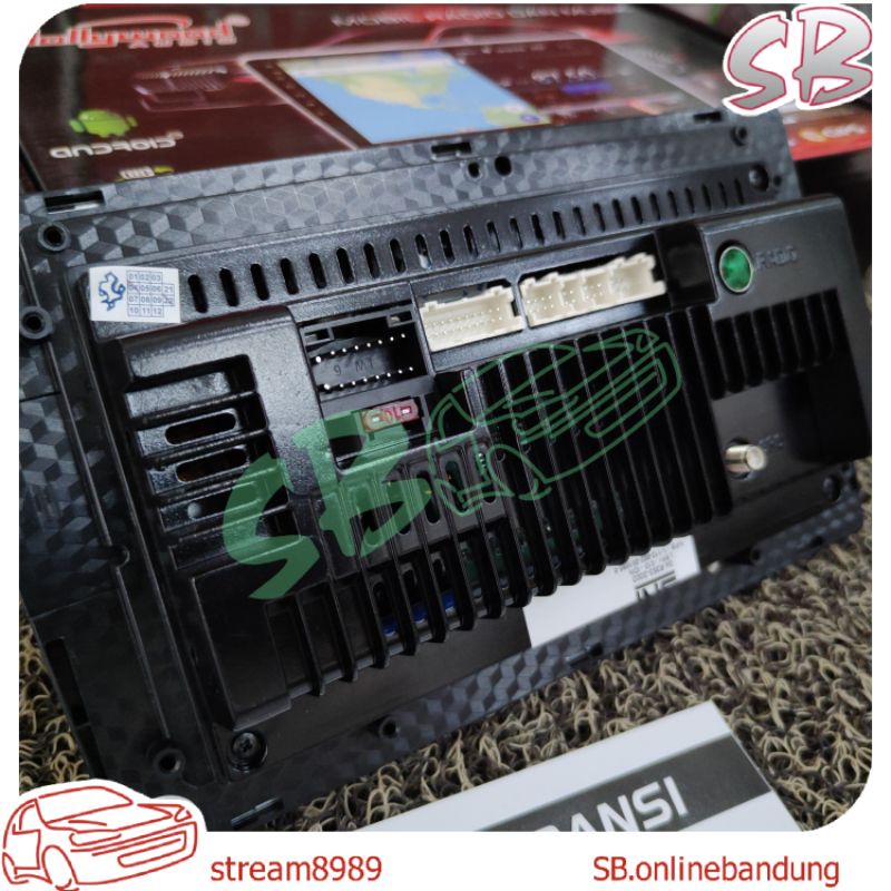 Headunit Android Hollywood HW-6973 9 inch 2/32 Car Audio Mobil