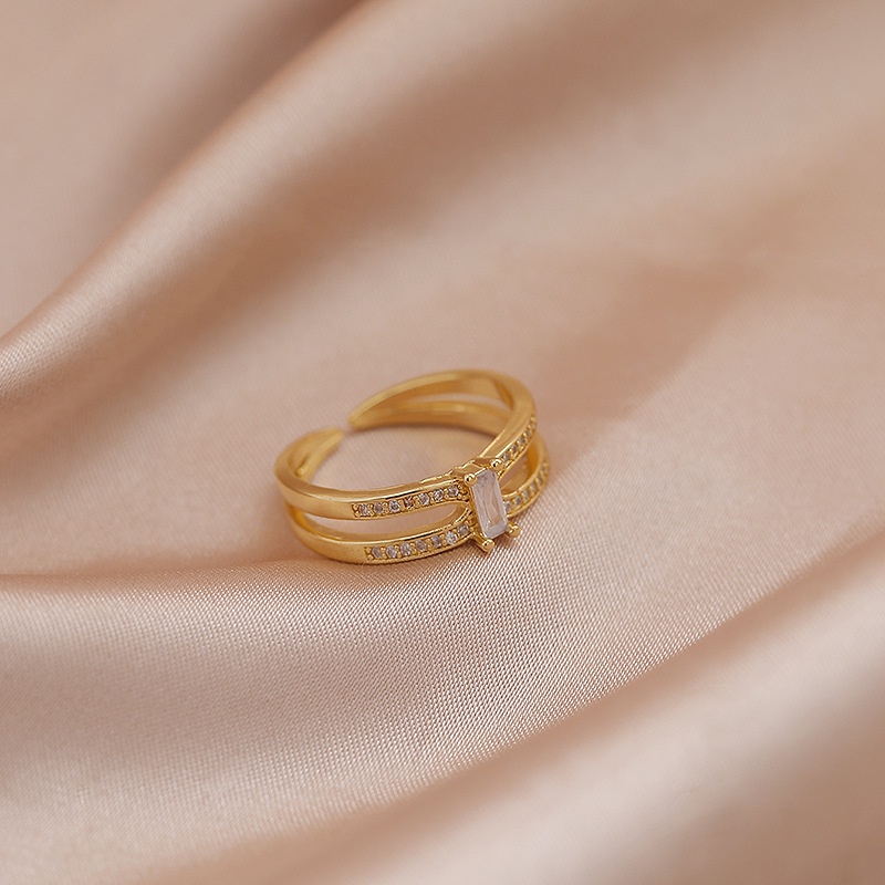 Korea geometris cross zirkon cahaya mewah baru elegan cincin wanita hadiah pasangan