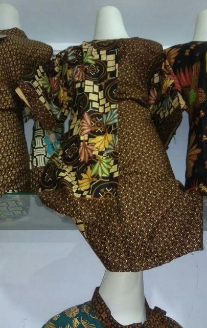 Tunik Batik Wanita Bahan Katun Solo Murah Kondangan