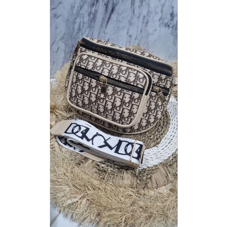 Tas Selempang Waistbag Tas Pinggang Kantong Depan