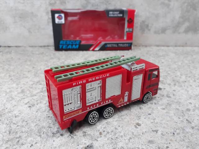 Diecast Truck Pemadam Kebakaran - Mainan Miniatur Mobil Fire Rescue T