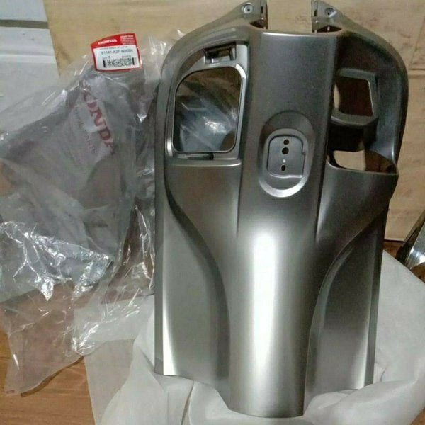 Cover inner dashboard dek kunci kontak scoopy fi esp prestige 2021 K2F silver doff original