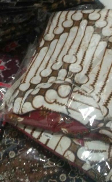 Batik Couple Keluarga Sania Ruffle Ori Ndoro Jowi Dnt Motif Garuda Merah