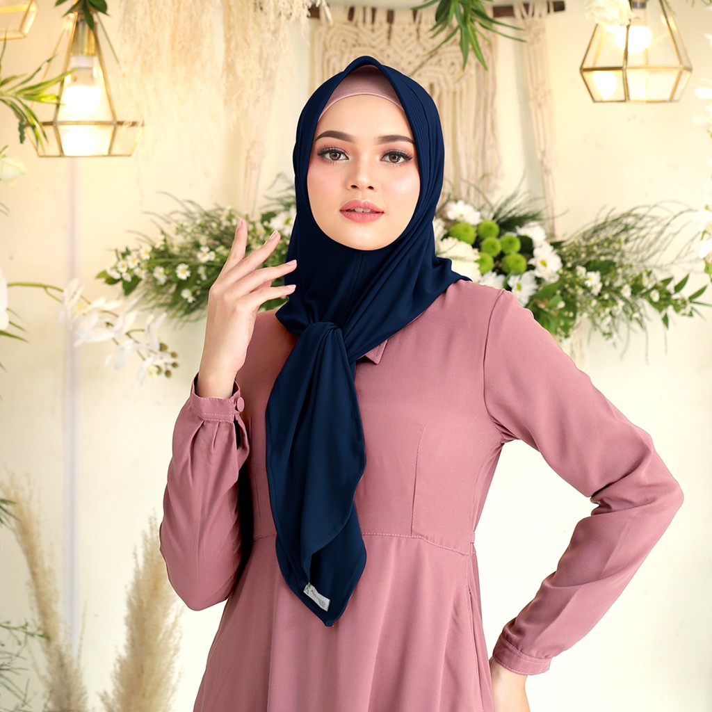 NEESYA HODIE ALYA HIJAB