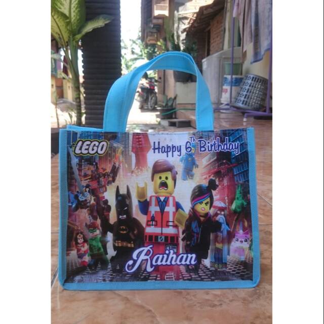 

Tas ulang tahun / Tas souvenir / Goodie Bag LEGO
