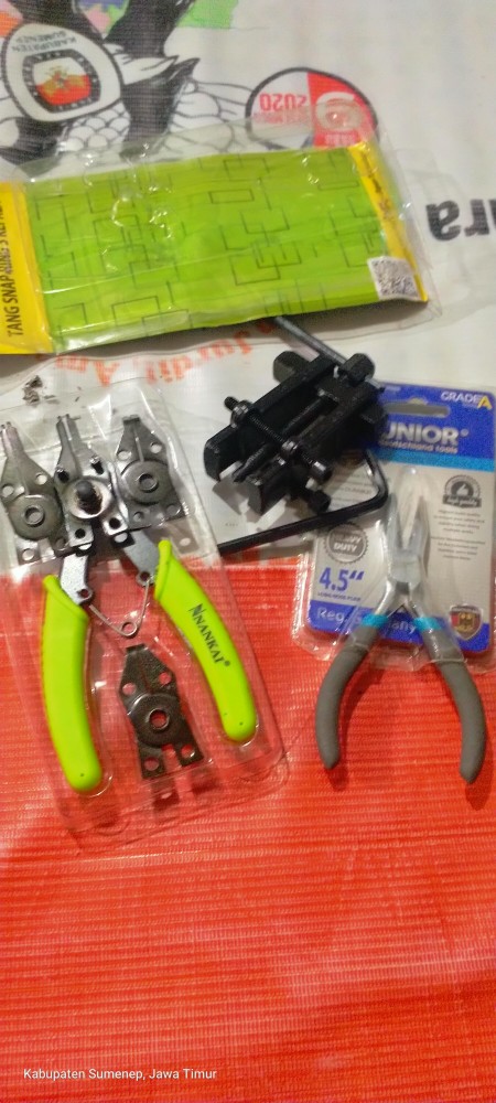 Tang Snap Ring 3 Kepala Nankai