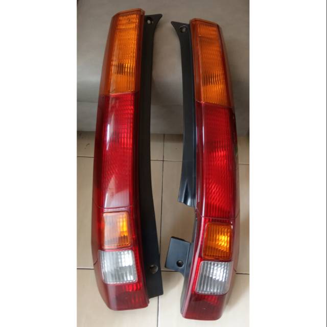Lampu belakang Honda CRV Gen 2