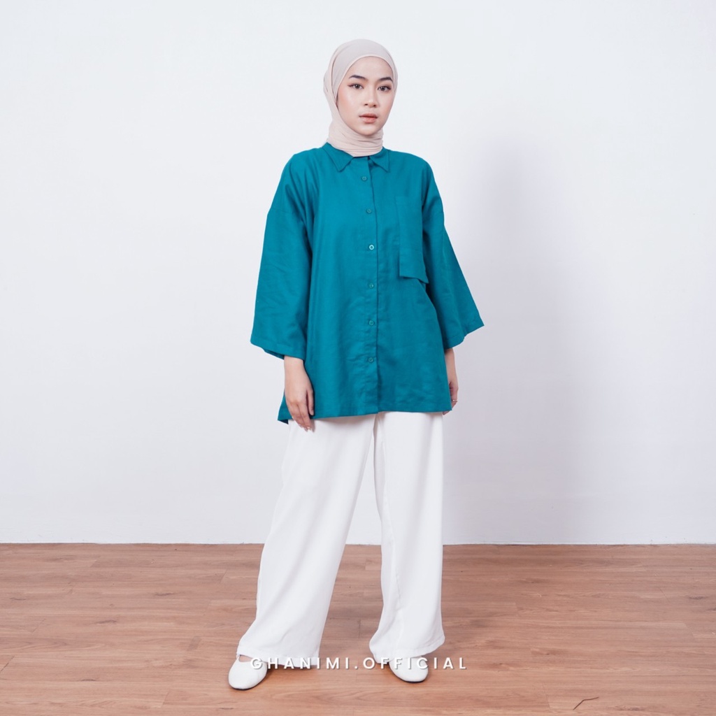 Ghanimi - Laura Shirt / Kemeja Linen Oversized / kemeja polos / kemeja katun / kemeja kerja / kemeja timeless / kemeja oversized / kemeja casual / atasan kerja / baju kerja / atasan polos / atasan oversized / baju oversized