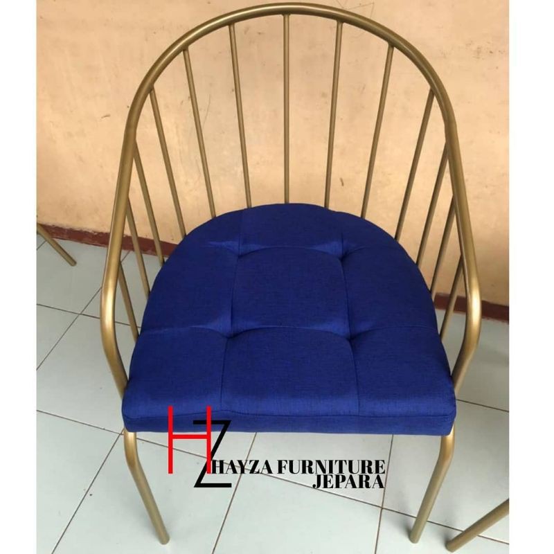 hayzafurniturejepara kursi cafe besi gold kursi makan besi