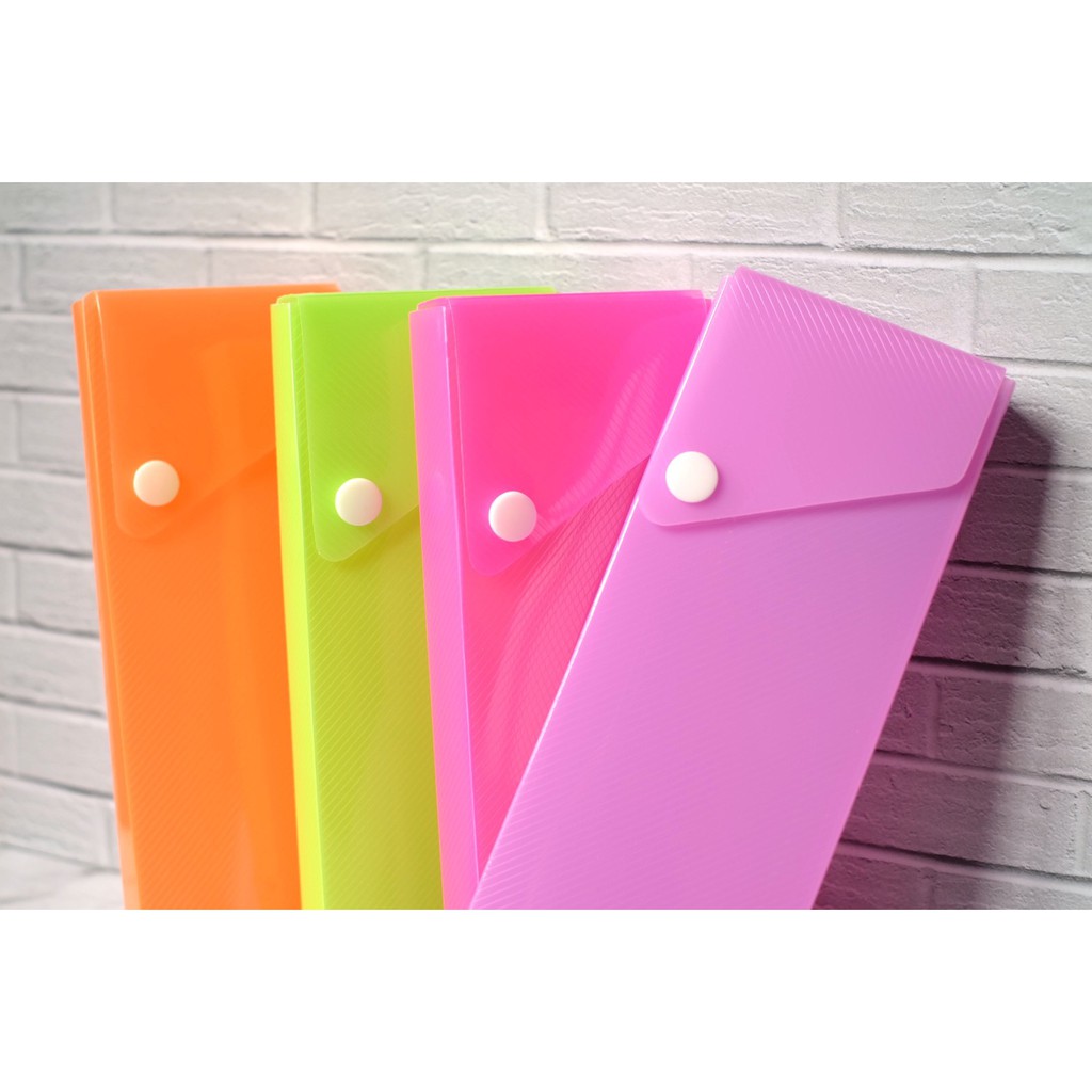 

(3 Piece) Slide Pensil Pastel