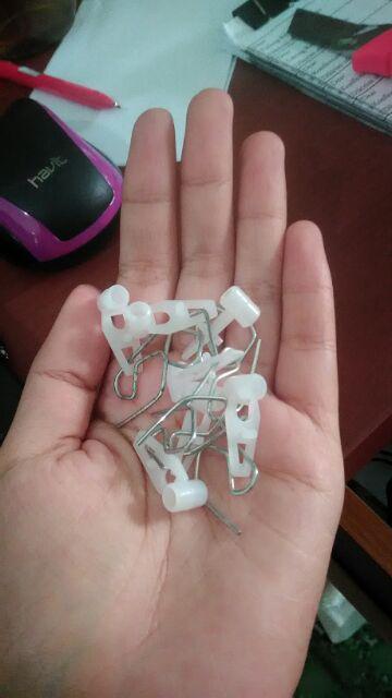 Kawat Dan Pengait Gorden