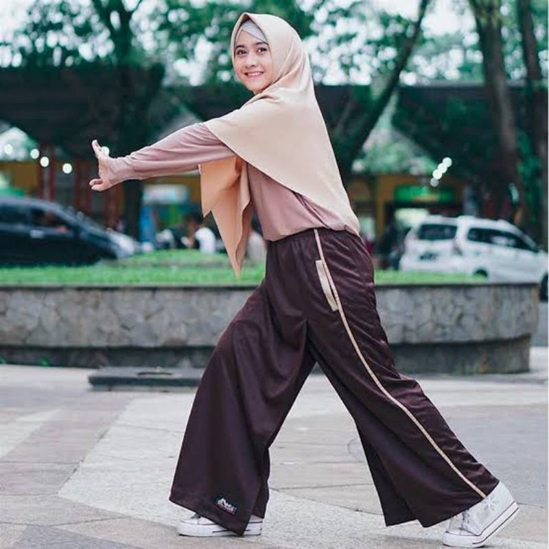 Rok Celana Olahraga Training Muslimah Syari Bahan Lotto Premium - Kulot Workout Senam Wanita Muslim