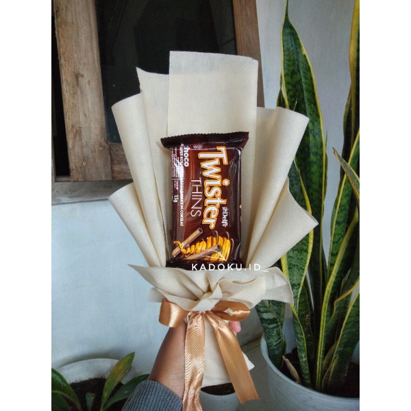 

buket twister / buket coklat / buket mini / buket murah / buket jajan / buket snack