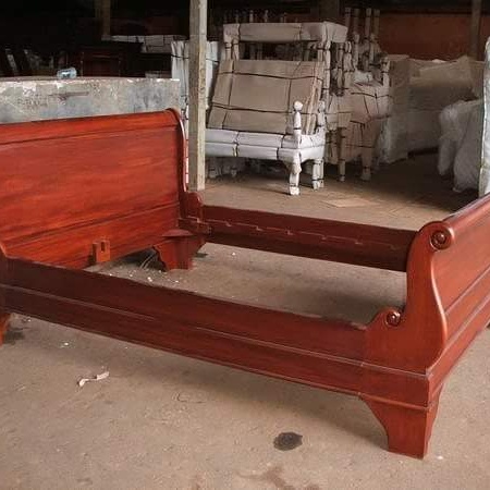 DIPAN RANJANG JATI MINIMALIS BAGONG