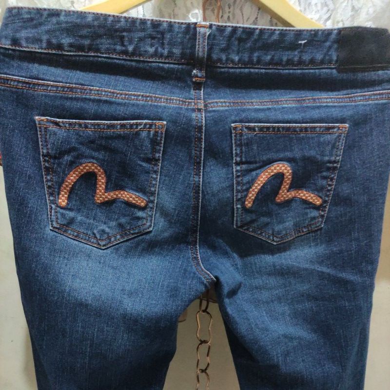 Celana jeans EVISU ORI no 30-32 WANITA