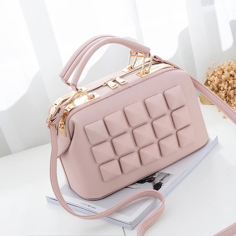 TERLARIS TAS PESTA IMPORT BATAM TERLARIS 388/1177 BAG.CORNER TERMURAH TAS WANITA TAS NIKAHAN