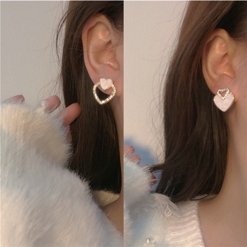 YEEZII Anting Tusuk Gantung Desain Hati Hollow Hias Kristal Warna Putih Untuk Wanita