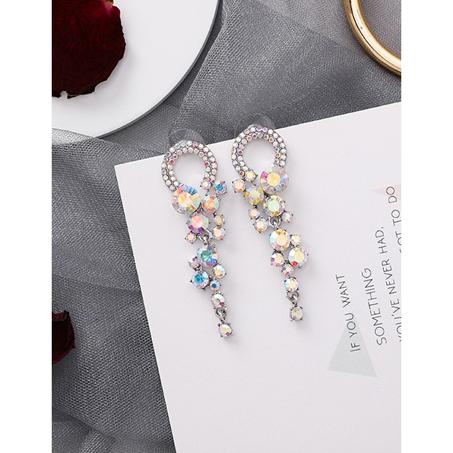 LRC Anting Tusuk Fashion Diamond Ring Pearl-studded Chain Fringe Drop Earrings F93271