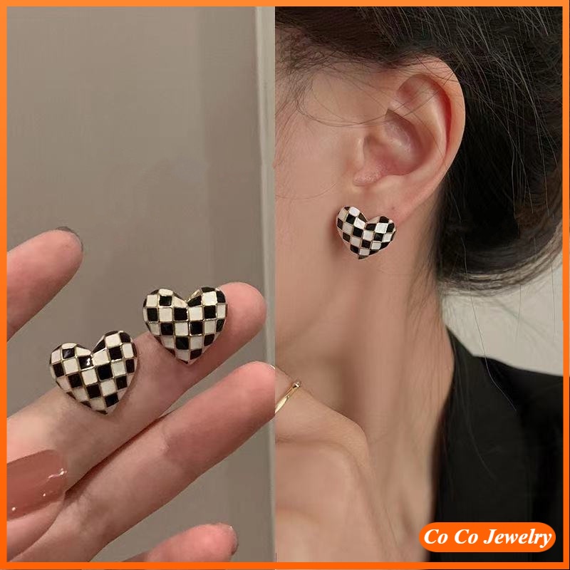 Anting Stud Desain Love Checkerboard Gaya Korea Untuk Aksesoris Wanita