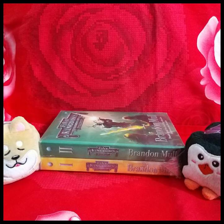 

FIVE KINGDOMS 1 & 2 KOLPRI - BRANDON MULL
