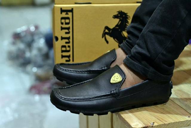 Sepatupria-Ferarri Avelin /sepatu santai/sepatu casual/sepatu kerja pria