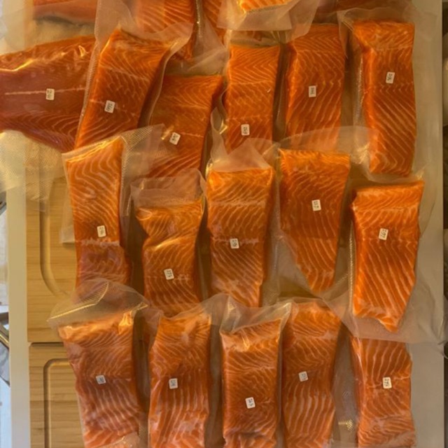 

Salmon Sashimi Grade