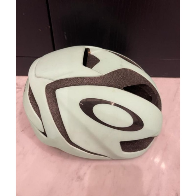 helm sepeda oaklay ukuran L