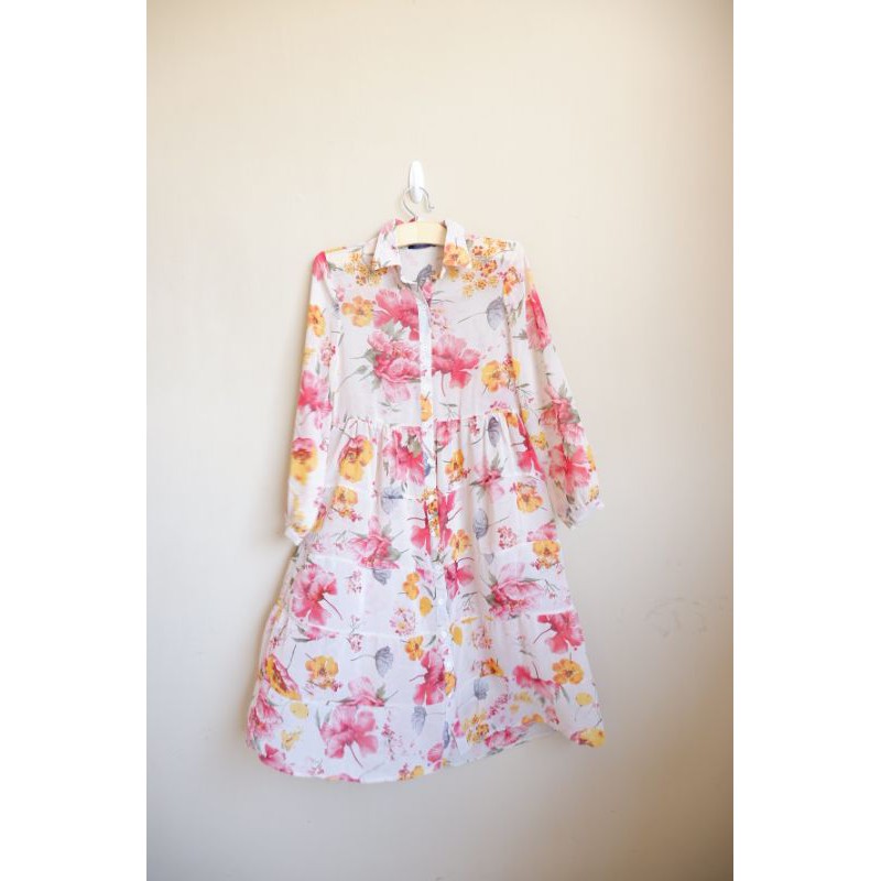 OUTER NAGITA SLAVINA || DRESS ZARA NAGITA