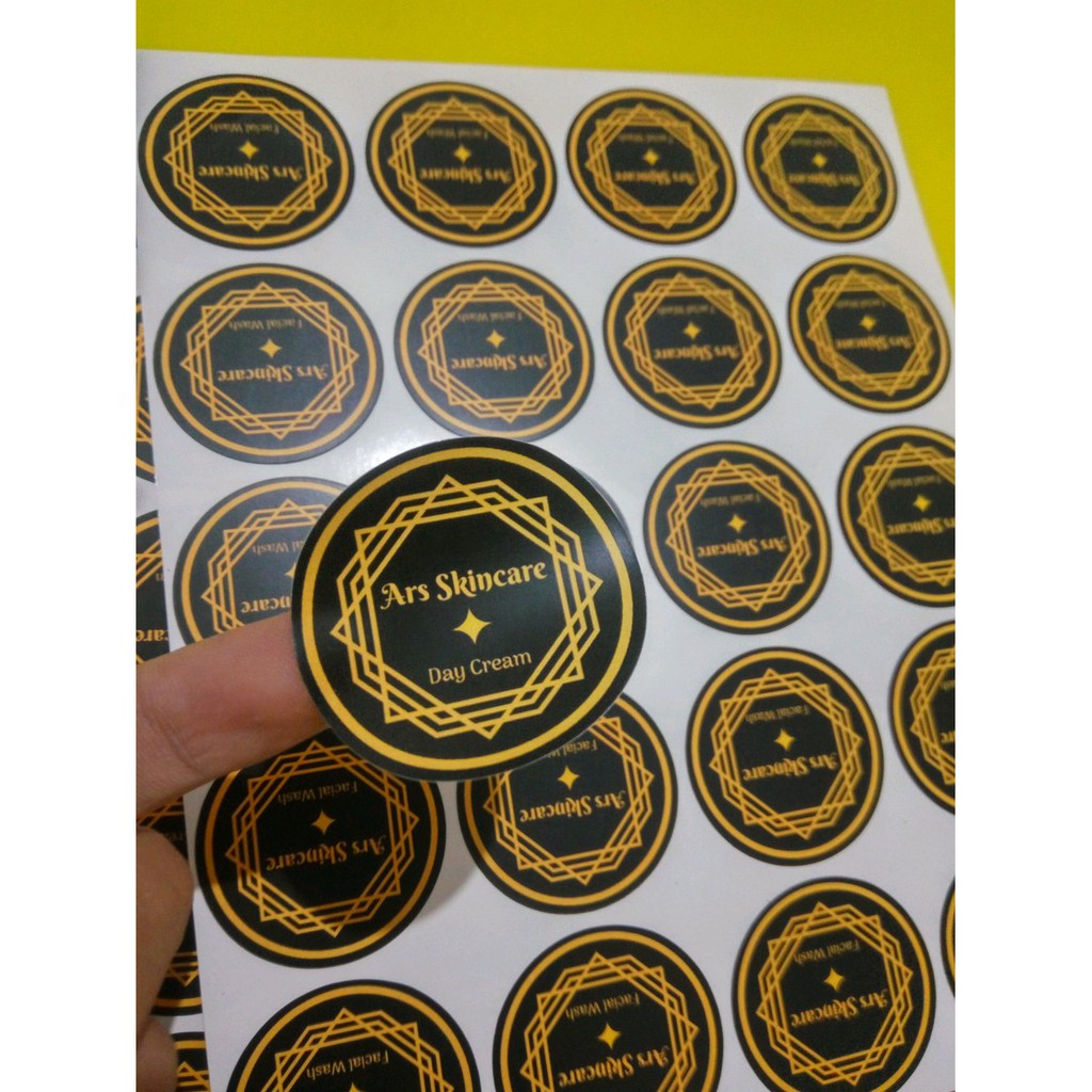 CETAK STIKER CROMO / LABEL BULAT LABEL NAMA LABEL MAKANAN TOPLES KEMASAN BOTOL MINUMAN CUSTOM KROMO