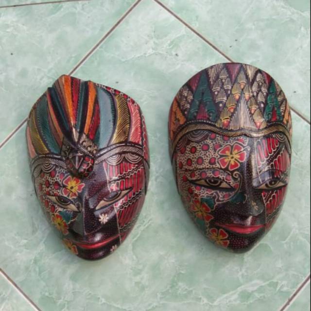 Satu Set Topeng Rama Shinta Batik Ukuran M