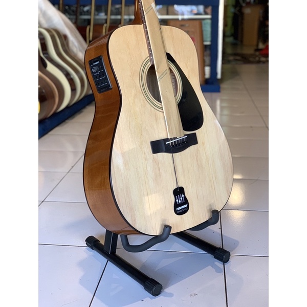 Gitar Akustik Yamaha F310 Original Preamp Fishman Good Playbility