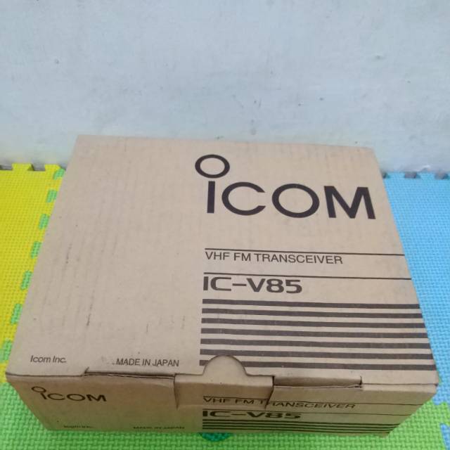 HT ICOM V85 VHF