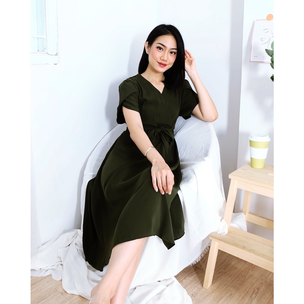 IL - Lolina Dress Casual Terusan Premium Crepe / Dress Polos Wanita Korean Style