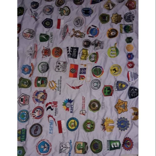 

Badge bordir ukuran 11 cm, 9 cm, 7 cm, 5 cm minimal order 10 pcs harga ekonomis BARU!!