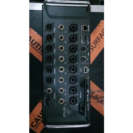 Digital mixer with wifi behringer x air 16 channel