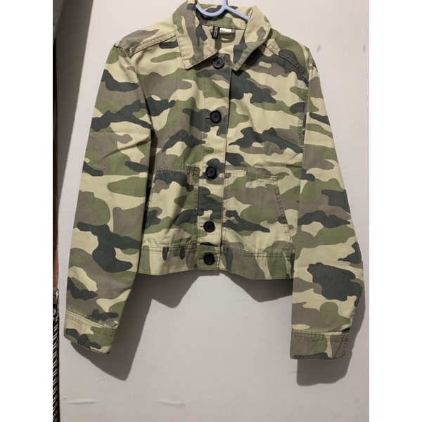 Jaket army H&M