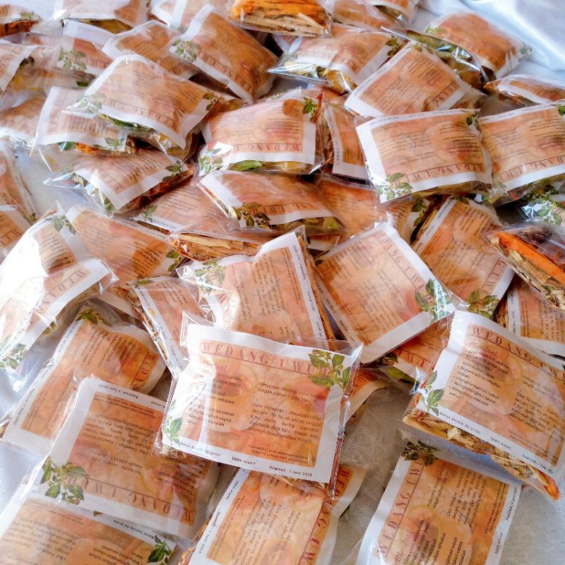 

WEDANG UWUH REMPAH-REMPAH PILIHAN SEGAR