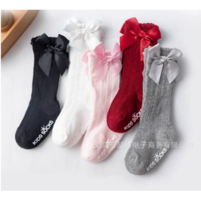 KS 1 | Kaos kaki panjang dengan aksen pita, cocok untuk anak perempuan. Kaos kaki berbahan lembut | RUZAIN MALL