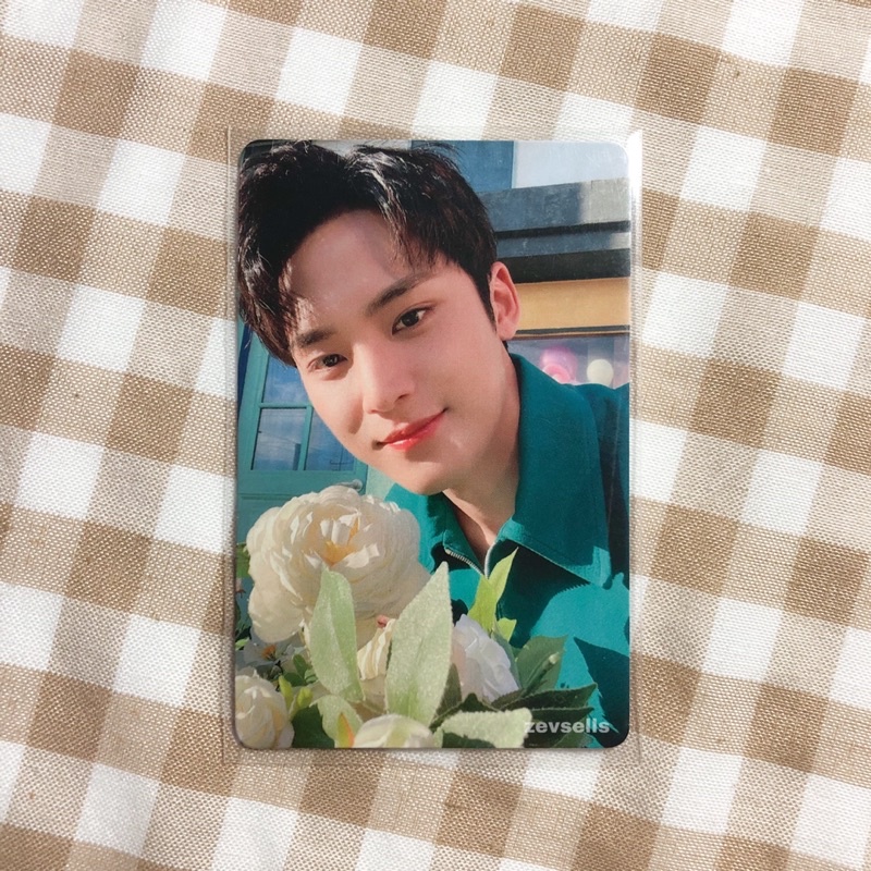 ( bundle ) seventeen mingyu yizhiyu yzy a your choice yc bunga kembang