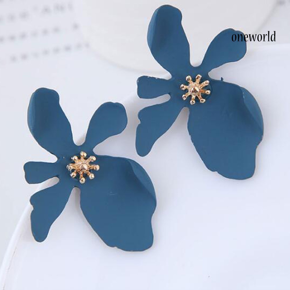 OW@ Fashion Daisy Flower Shape Metal Ear Stud Earrings Women Party Jewelry Gift