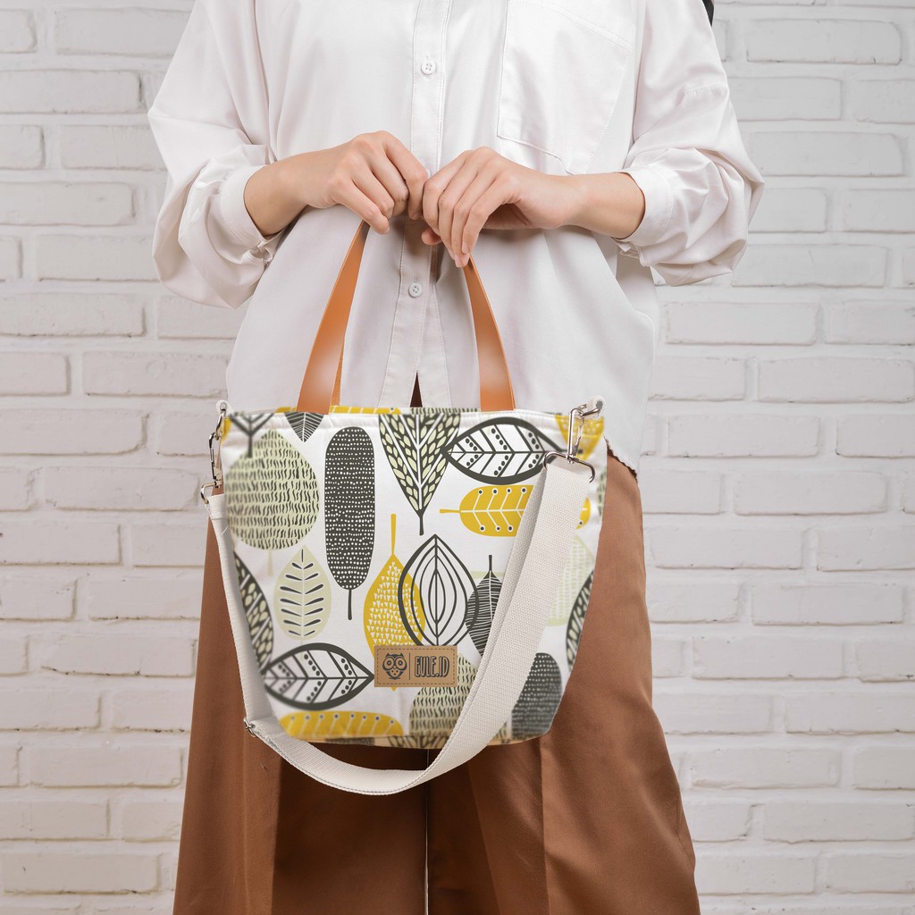 Sling Bag Kanvas Luna