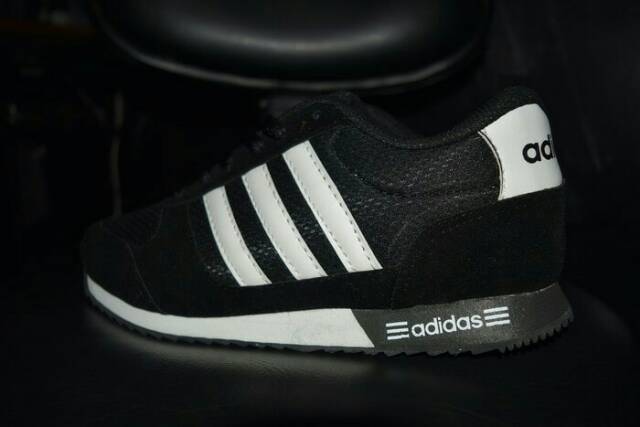 Sepatu sport neo city racer / Sepatu casual adidas pria