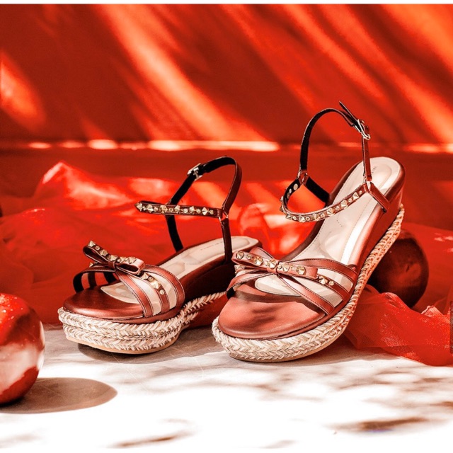 Wedges valencia by enrica Perfect Poison